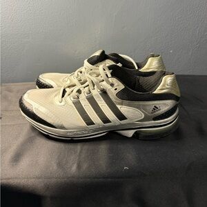 adidas Men’s Sneakers in Cream, Black and Silver